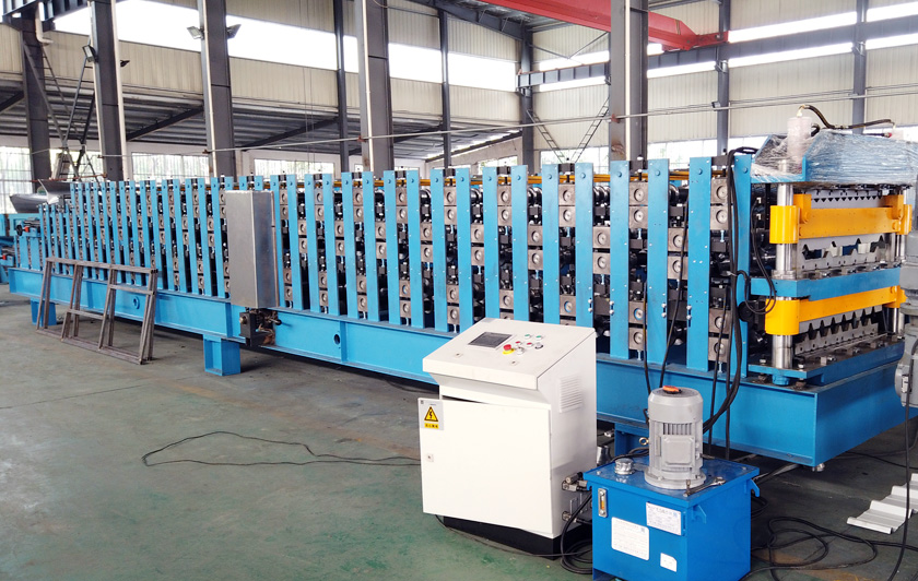 Triple Layer Roll Forming Machine