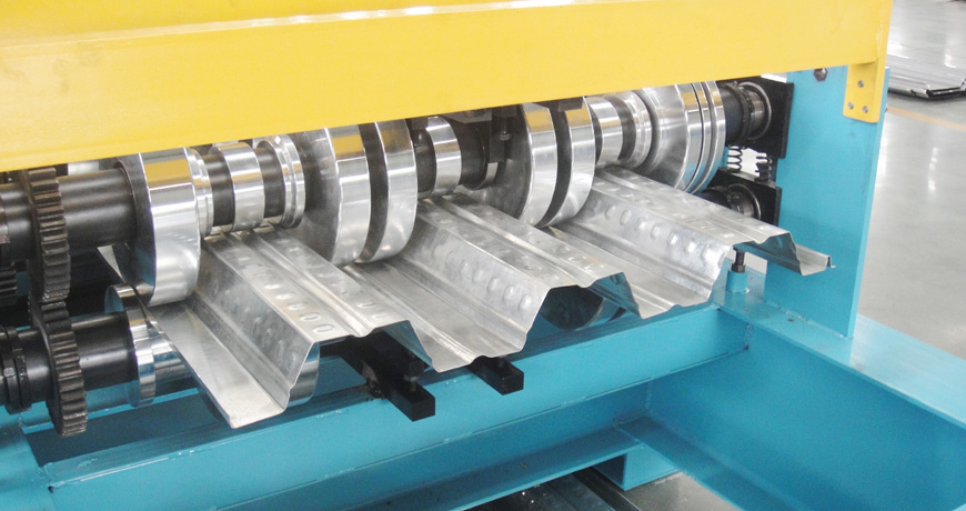 Floor Deck Roll Forming Machine