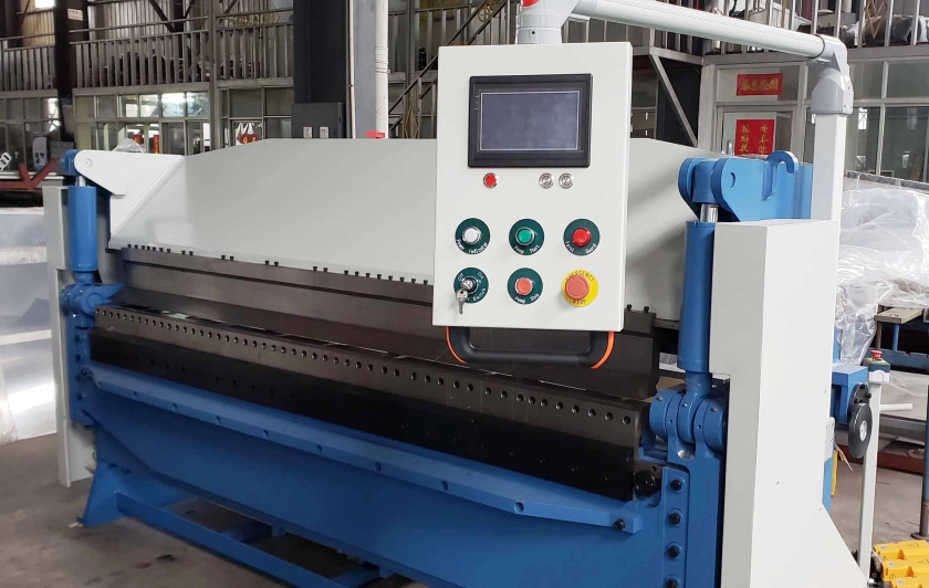 Hydraulic Folding Machine 2