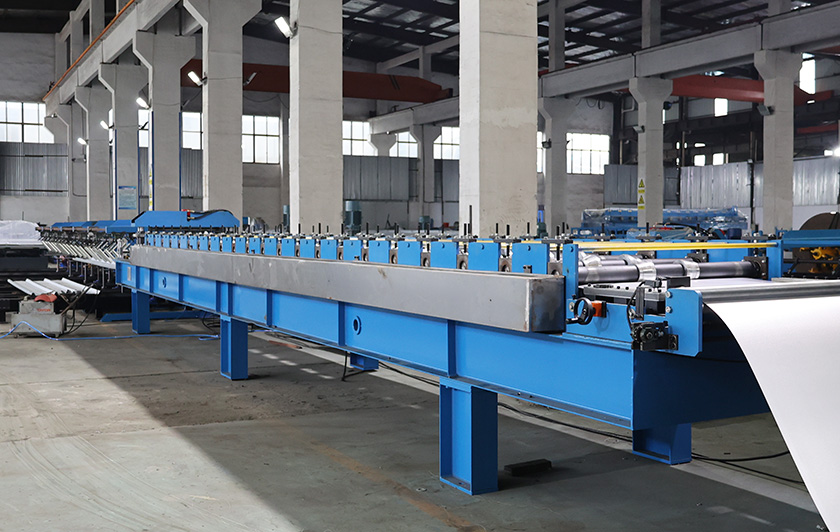 roof sheet roll forming line